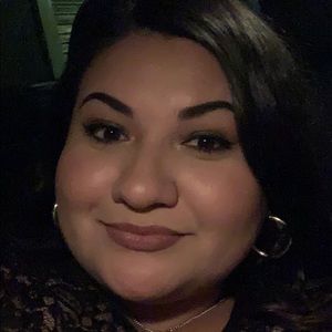 Meet your Posher, Brenda